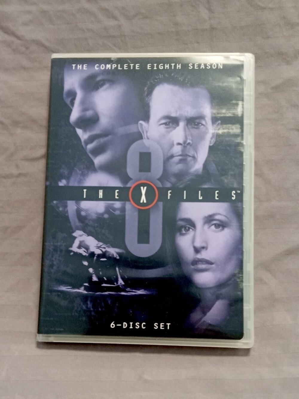 The X Files: Complete Season 8, Six Disc DVD Set UPC: 024543244202